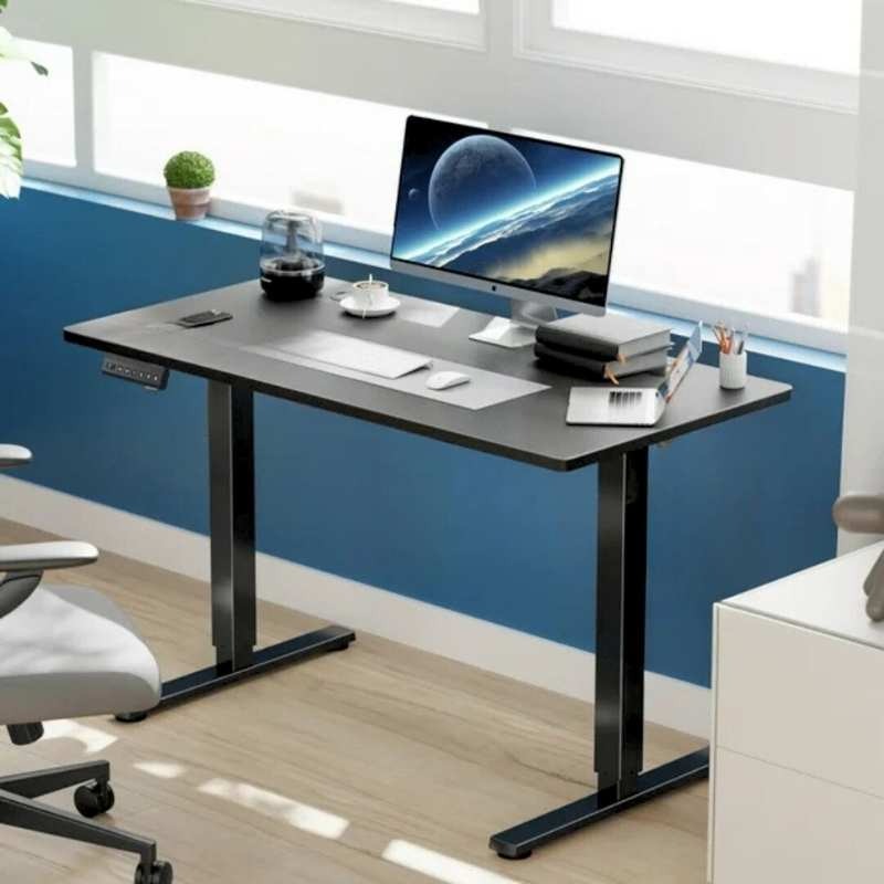 Celesta black electric adjustable table with black legs |  Celesta black electric adjustable table with black legs